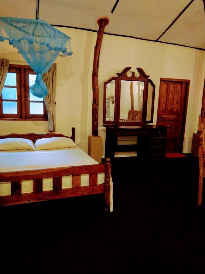 Heina Nature Resort - Eco Home And Yala Safari Катарагама Экстерьер фото