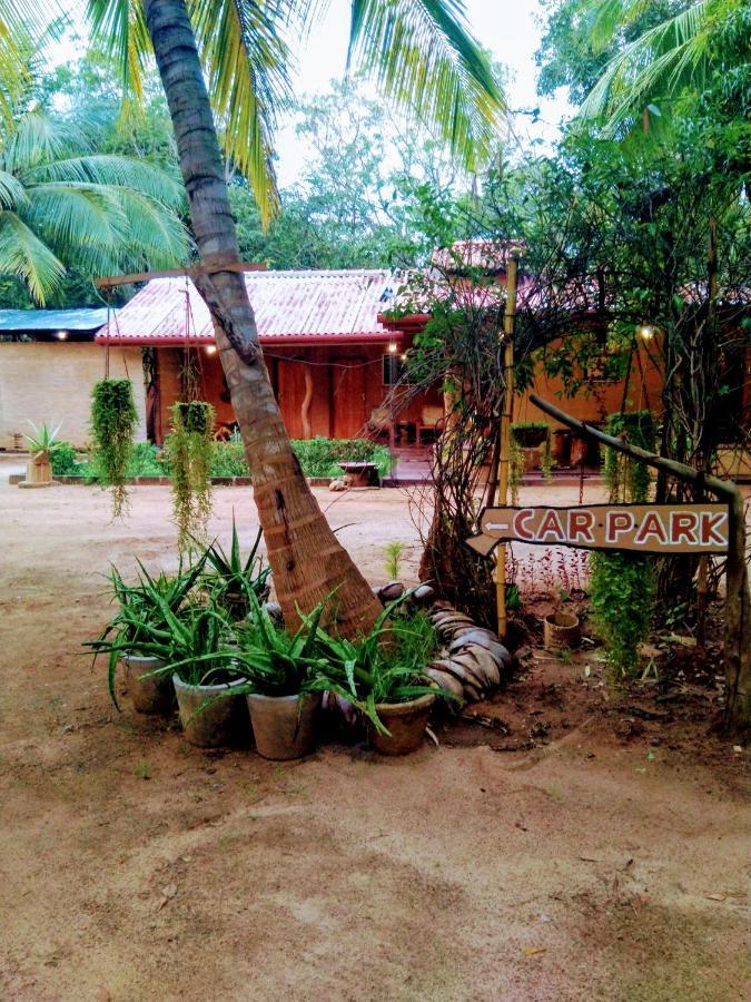 Heina Nature Resort - Eco Home And Yala Safari Катарагама Экстерьер фото