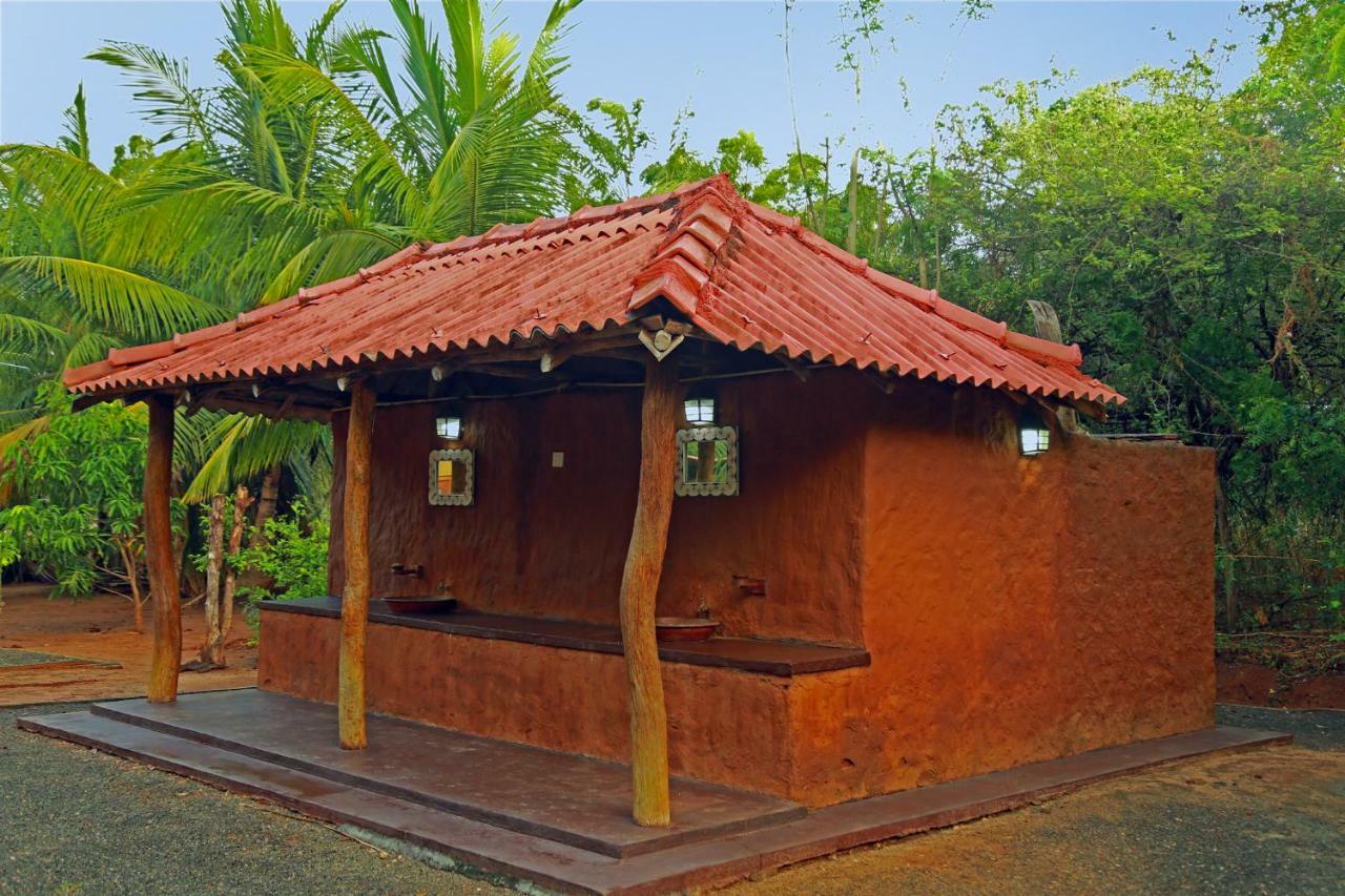 Heina Nature Resort - Eco Home And Yala Safari Катарагама Экстерьер фото