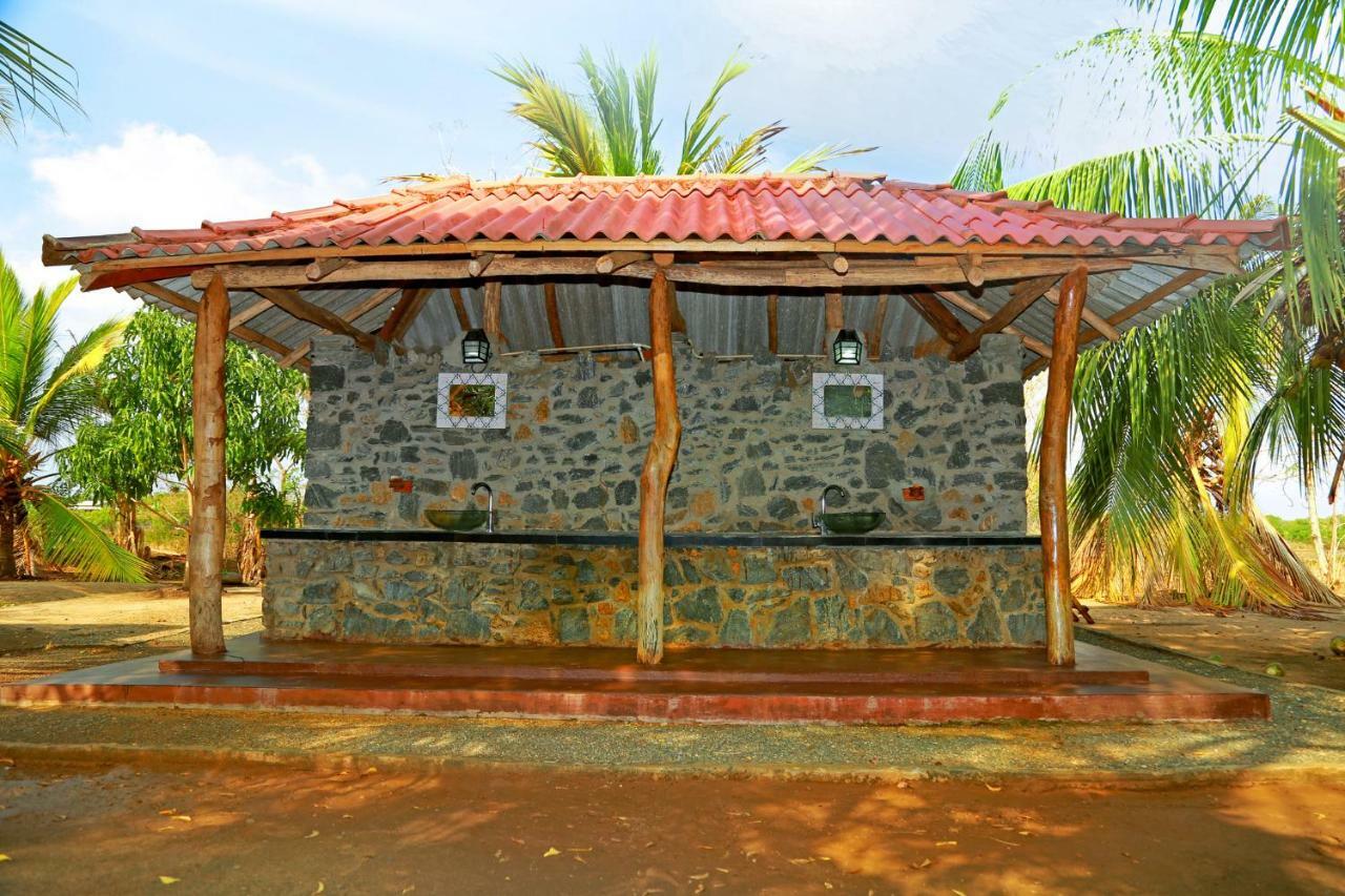 Heina Nature Resort - Eco Home And Yala Safari Катарагама Экстерьер фото